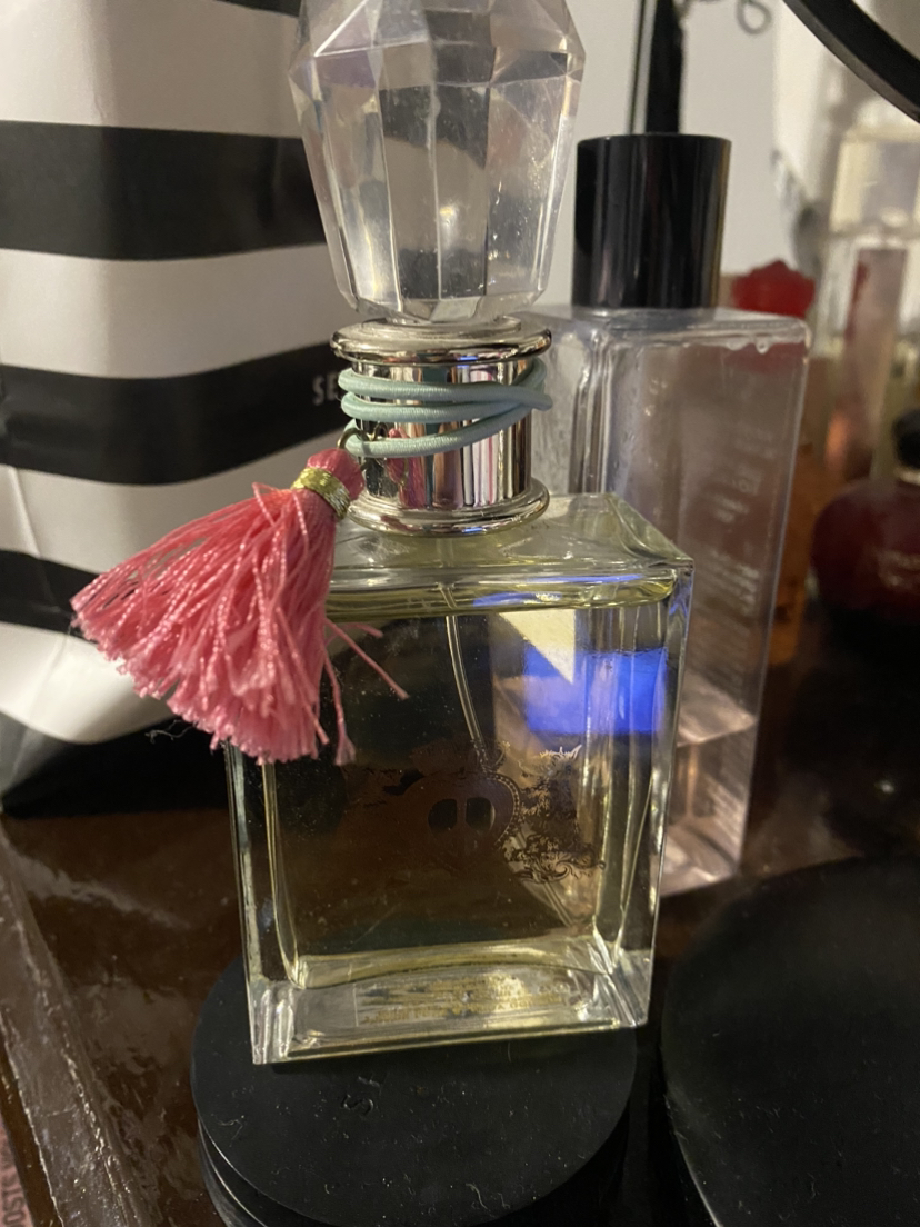 Juicy couture perfume thumbnail