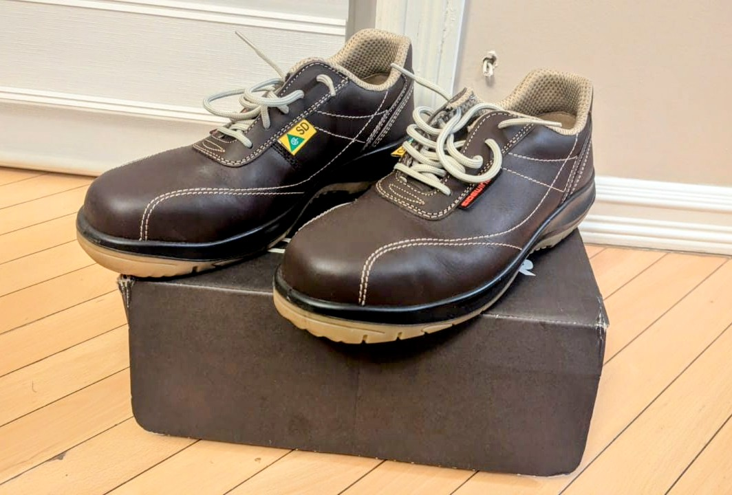 NEW** Sidewinder- Men's leather safety shoes SIZE 9 - photo 2