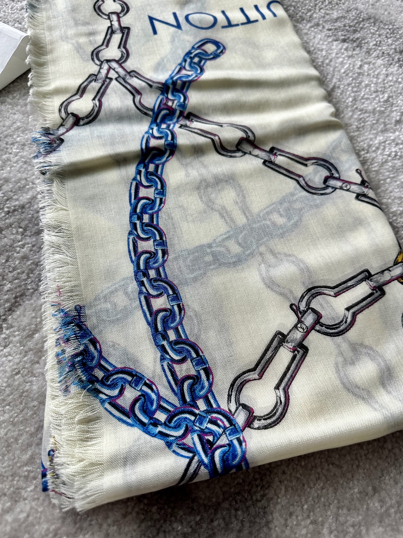 Louis Vuitton Multicolor Chain Print Scarf image indicator(4)