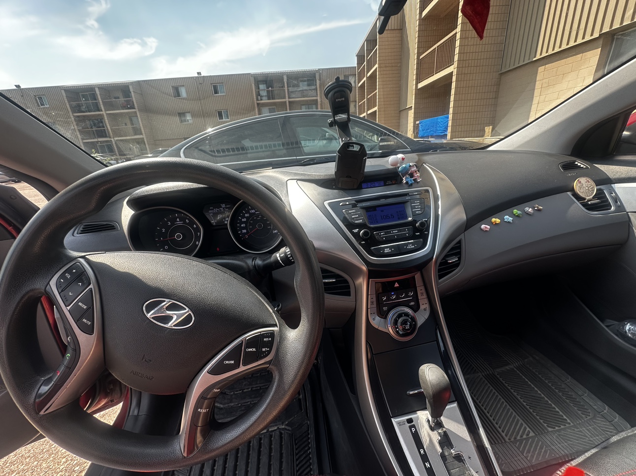 Hyundai Elantra 2013