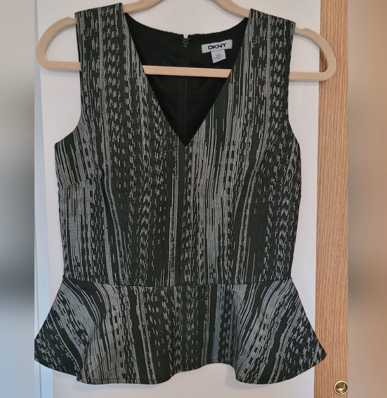 DKNY Peblum Top - sz 4 thumbnail