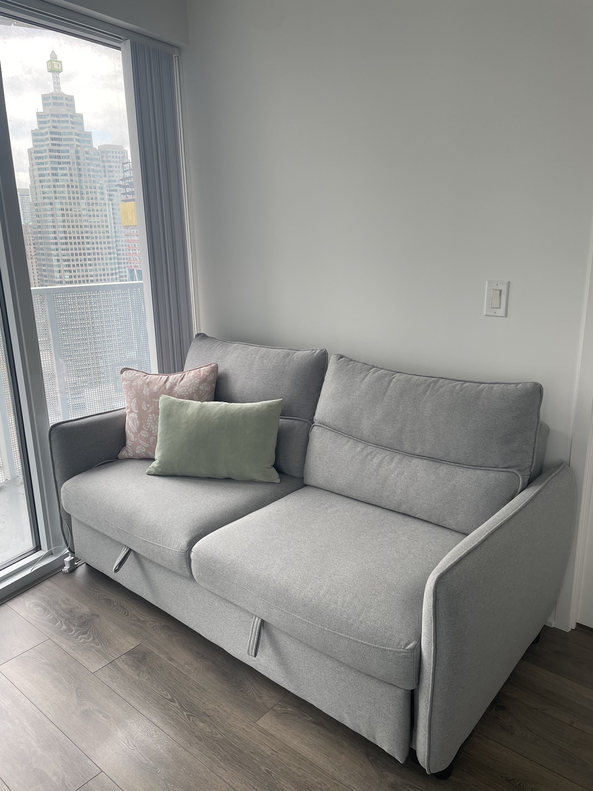 Structube Sofabed thumbnail