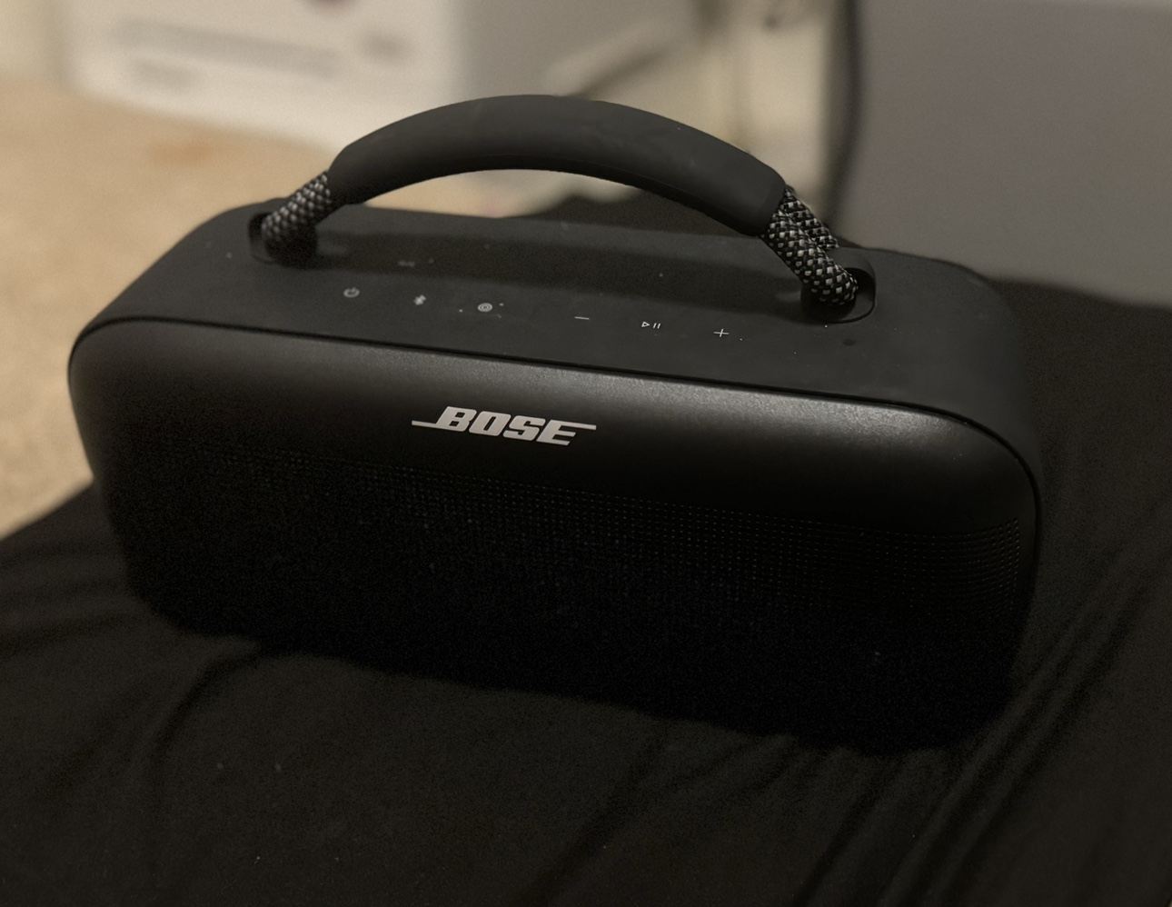 Bose SoundLink Max thumbnail