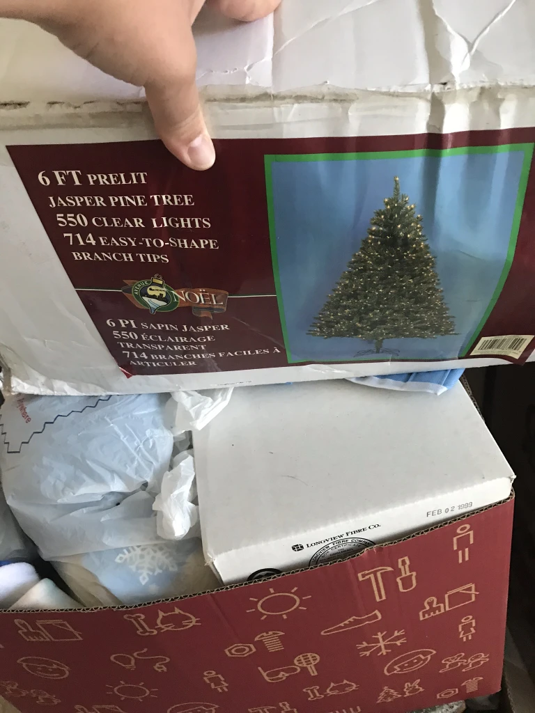 6 ft Prelit Jasper Pine Christmas Tree
