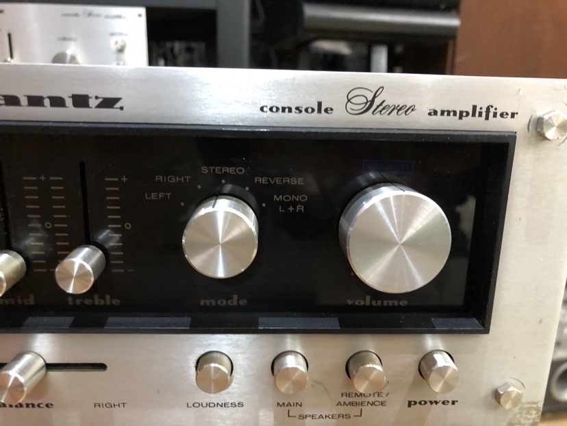 Marantz model 1070 amp image indicator(2)
