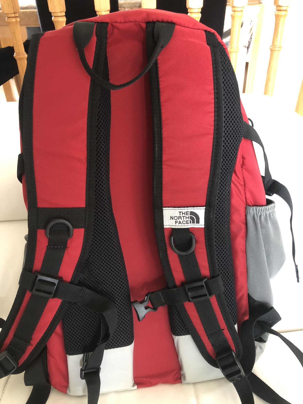 The North Face Adventure Backpack image indicator(3)