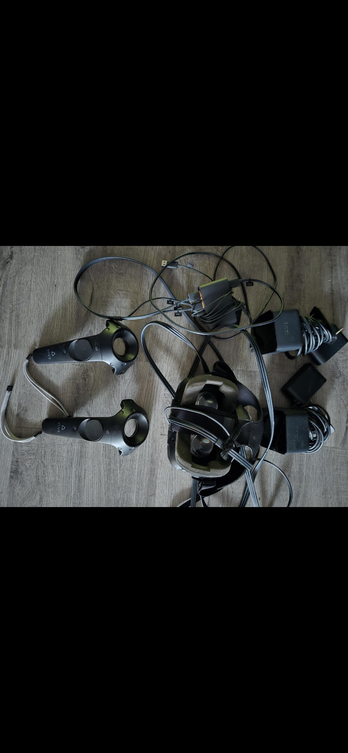 HTC Vive VR Headset - photo 3