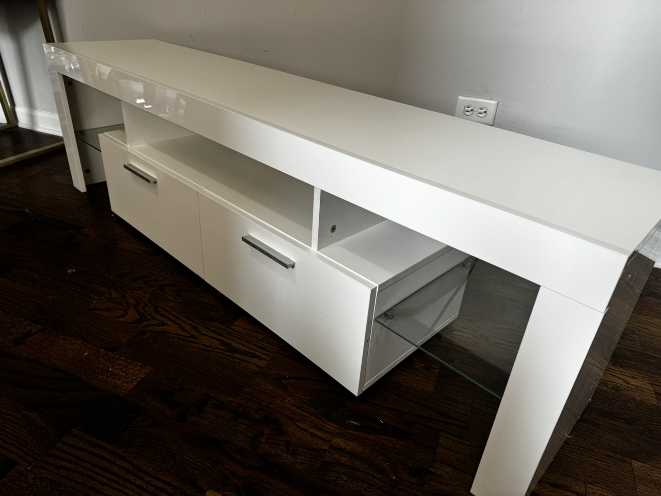 White tv stand - photo 5