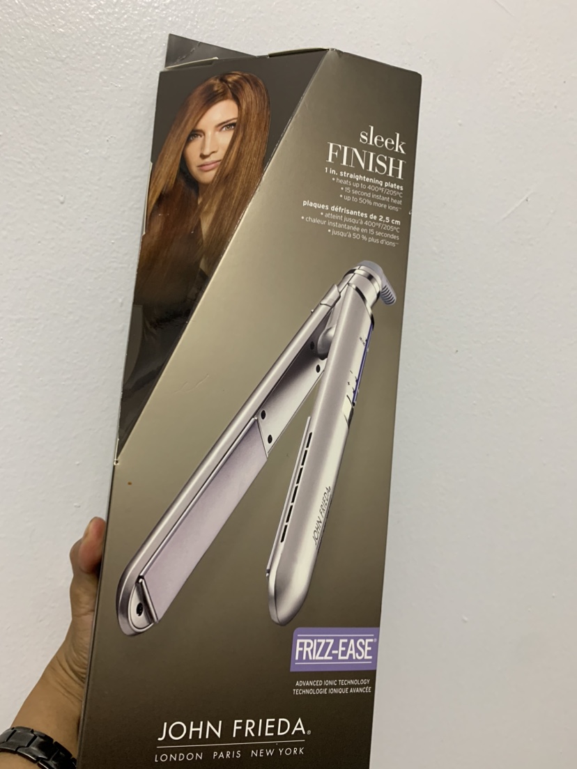 John Frieda Sleek Finish 1" Flat Iron