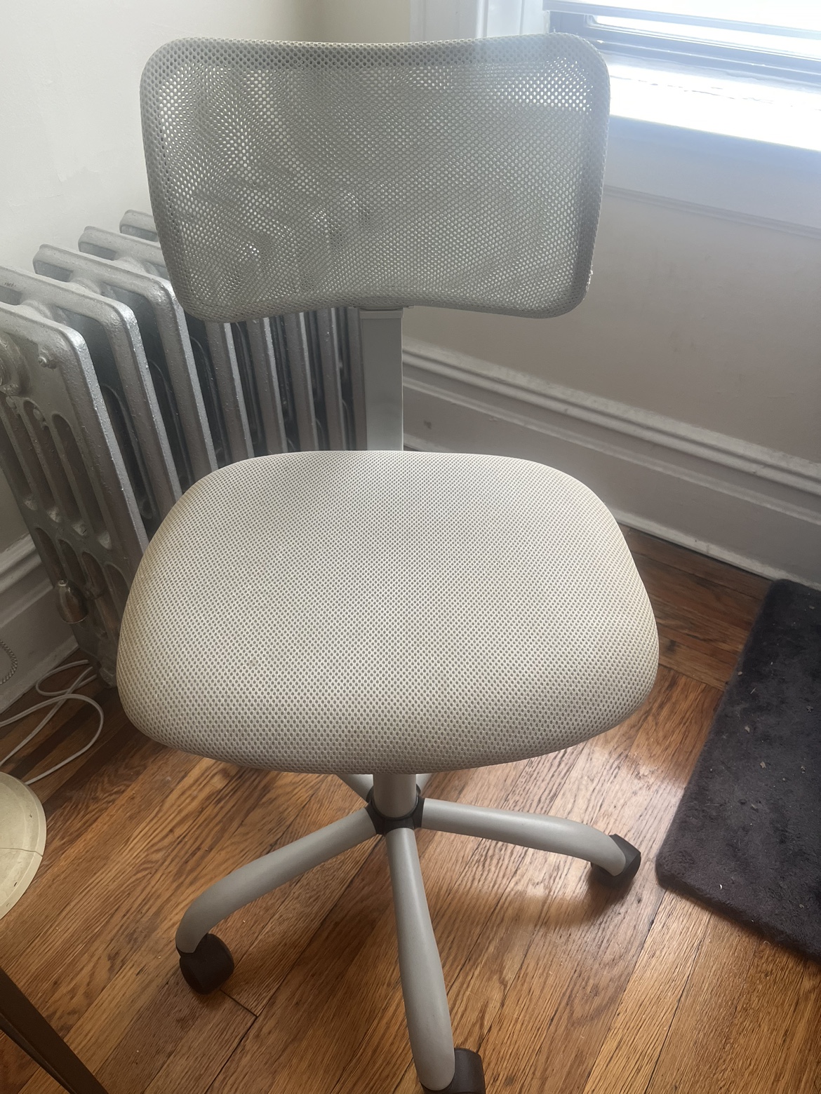 Gray Mesh Office Chair