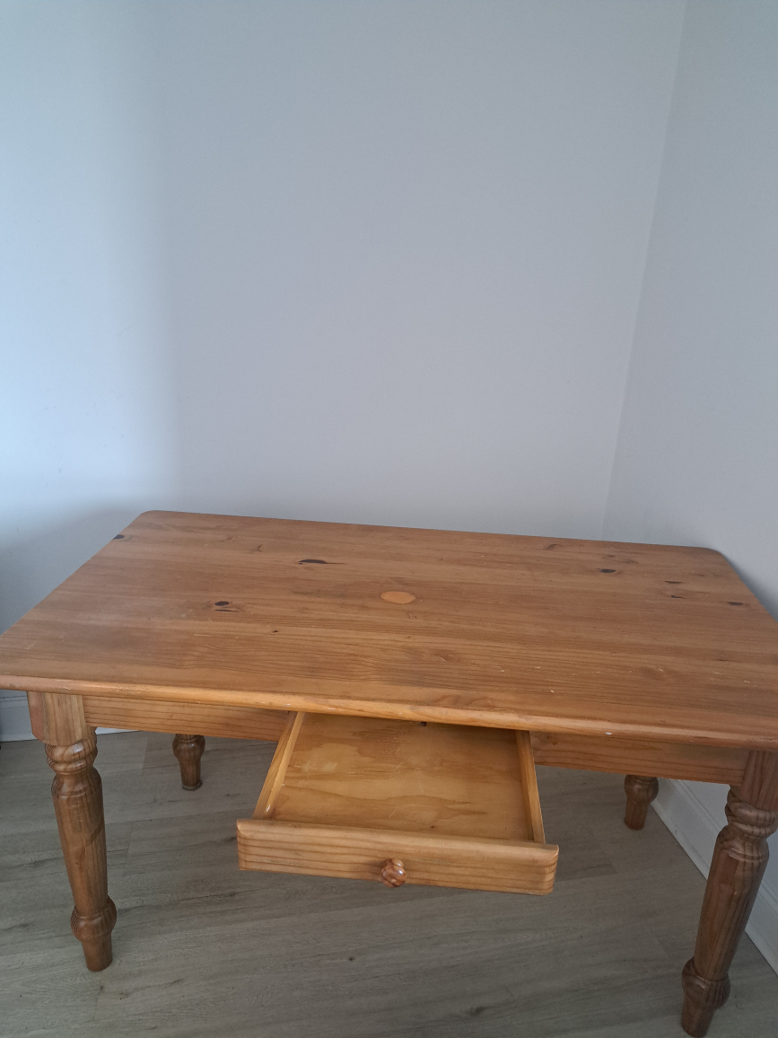 6 seating Wooden Dining Table - photo 3