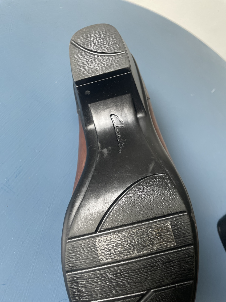 Size 10 Clarks Bendables Brown Leather Shoes image indicator(3)