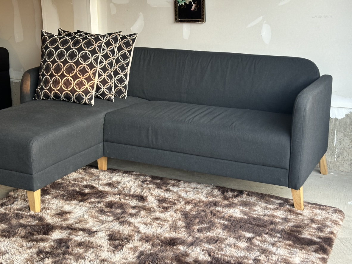 Sectional sofa