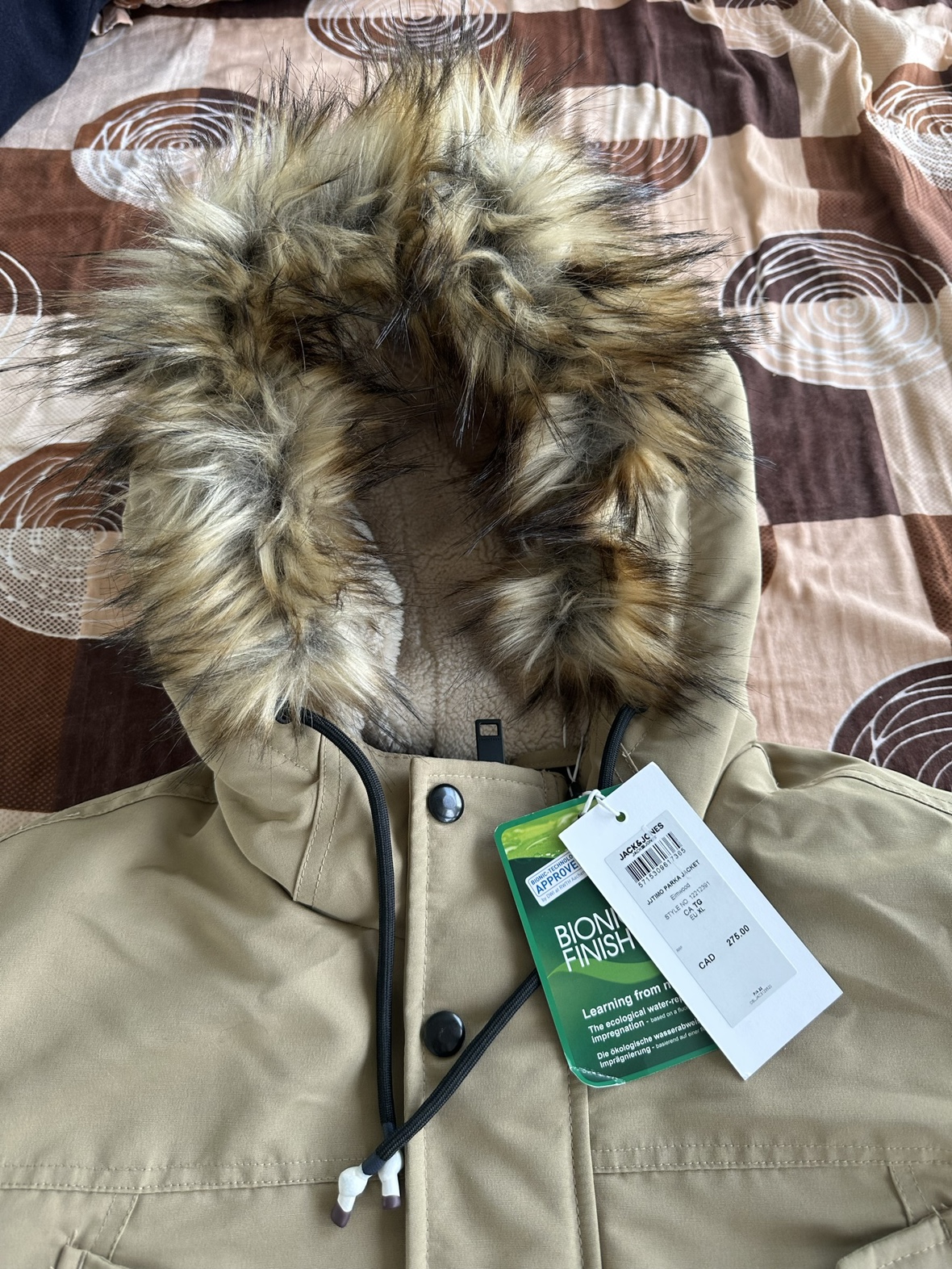 Brand new Winter Jacket (-25 degree) image indicator(5)