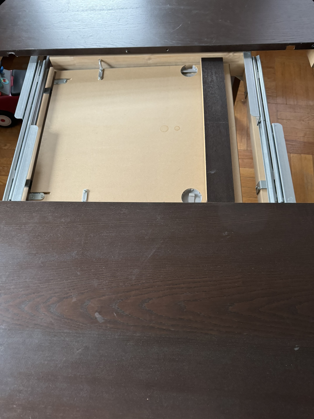 Dining Table - photo 3