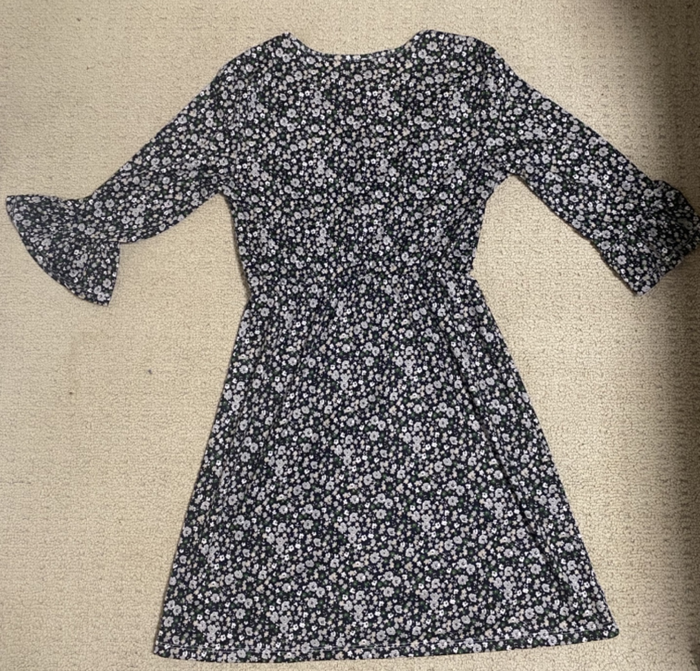 Black Floral Dress image indicator(4)