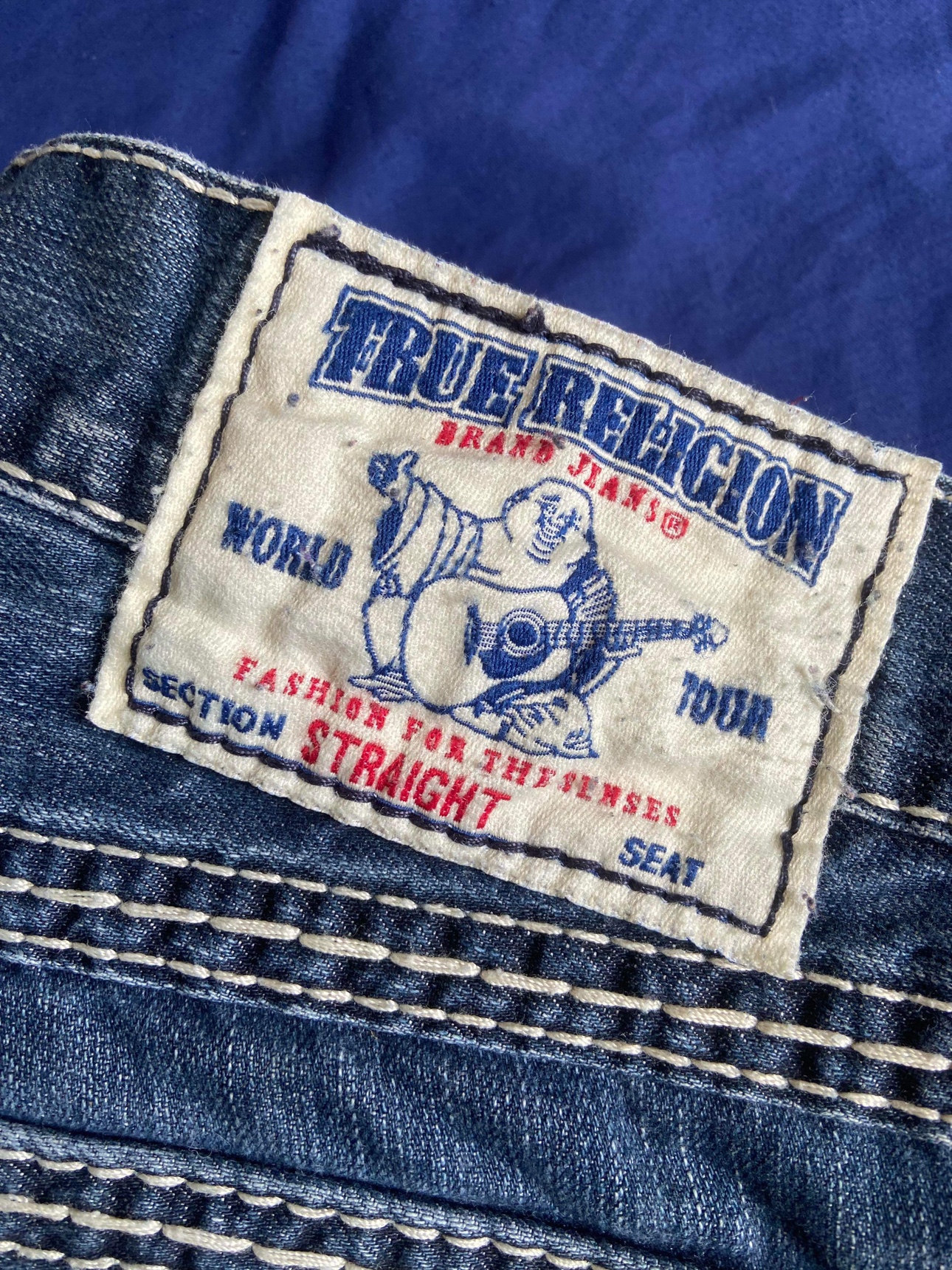 Men’s True Religion Jeans MB3 Ricky Straight Fit image indicator(9)
