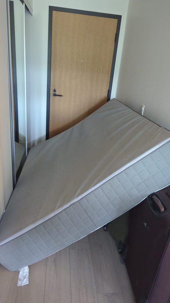 Queen Mattress thumbnail