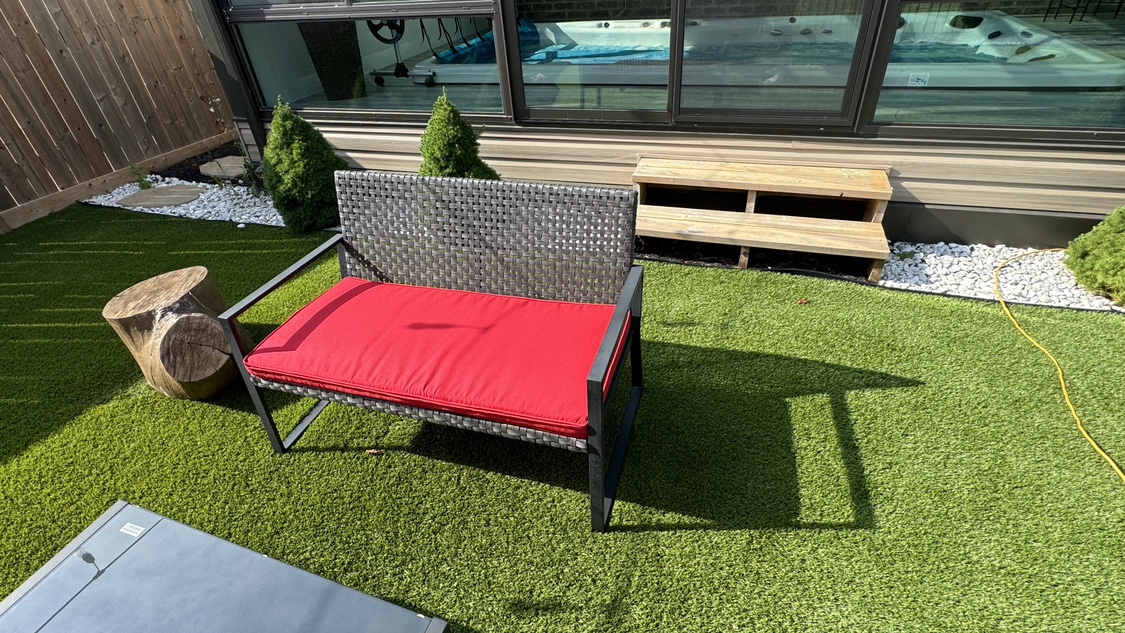 Patio Furniture Set + garden umbrella - photo 2