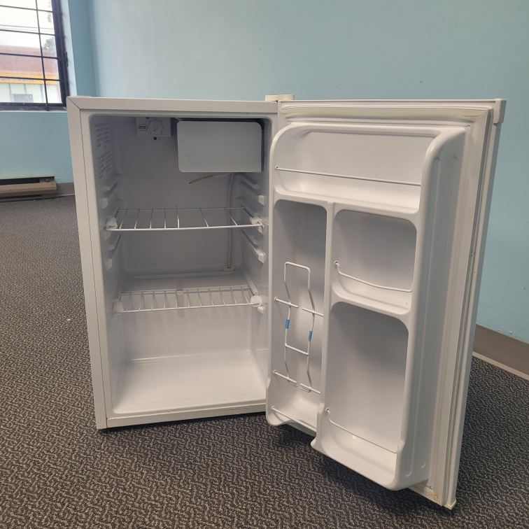 Chef Mini Fridge - photo 2