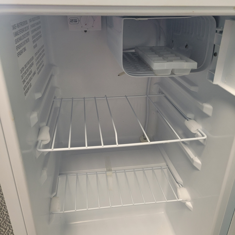 Chef Mini Fridge - photo 3