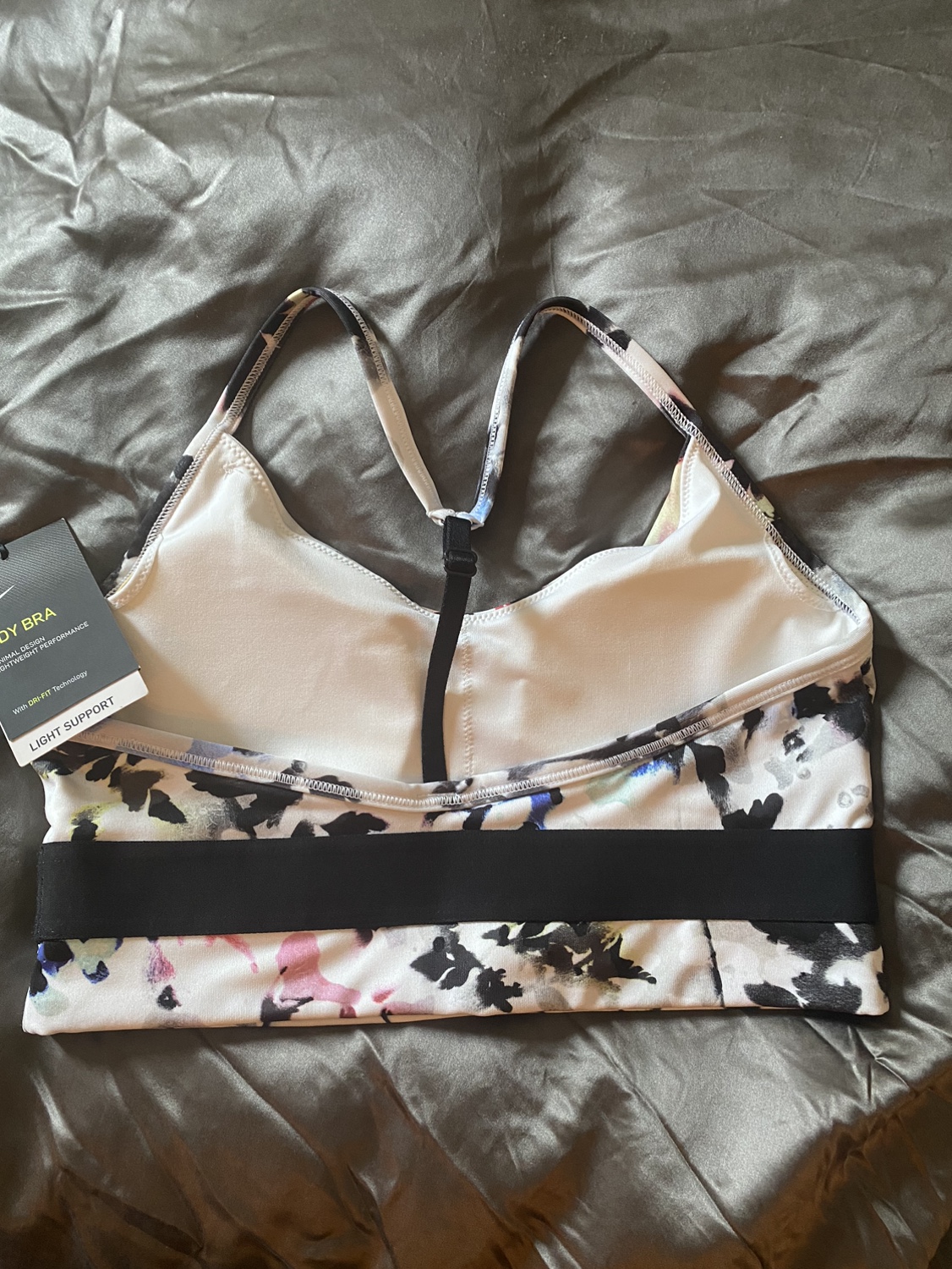 Nike Sport Bra image indicator(2)