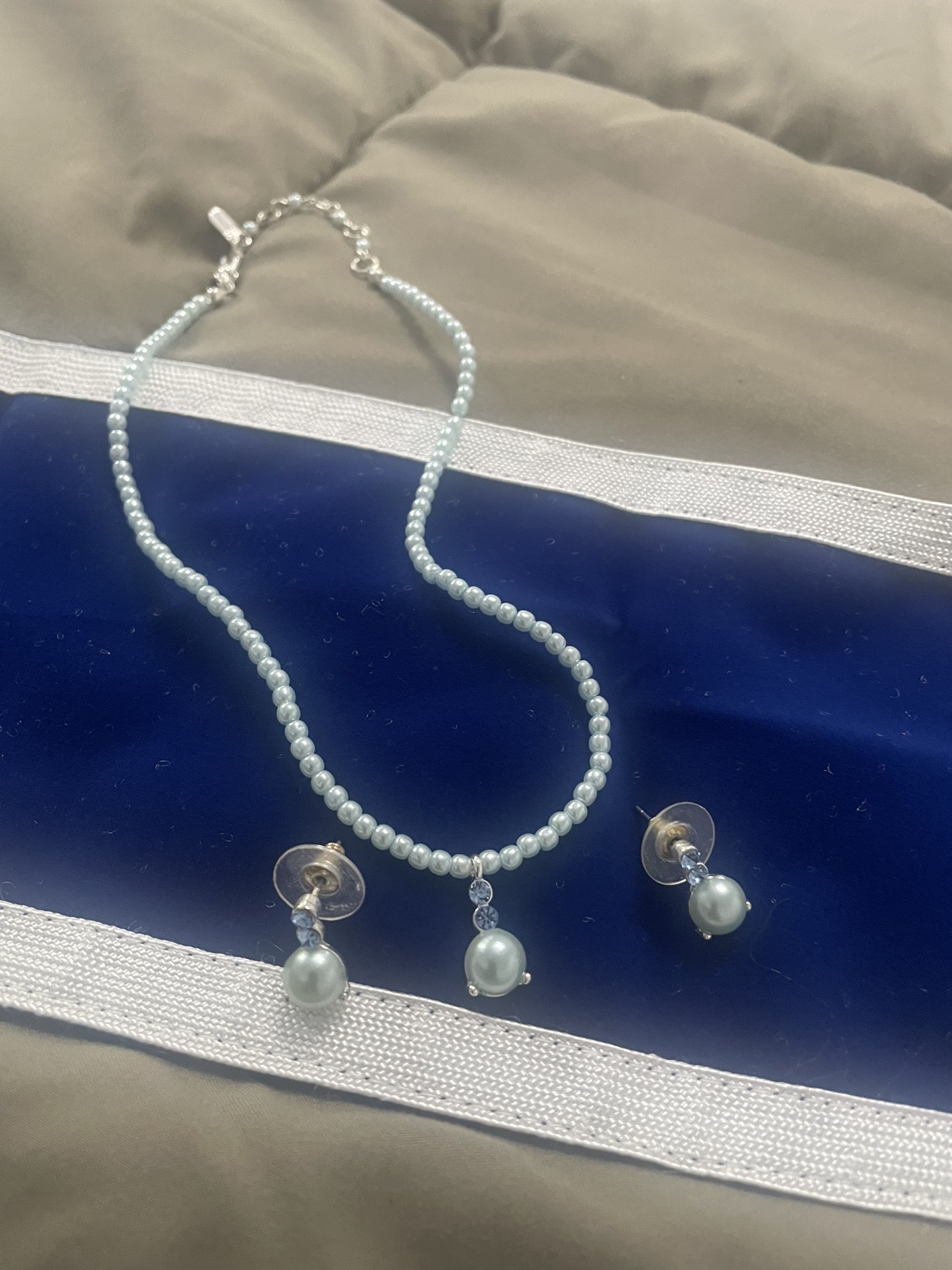 Pearl Necklace and Earrings Set