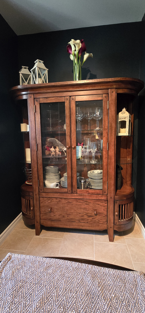 China Cabinet / Hutch - photo 5