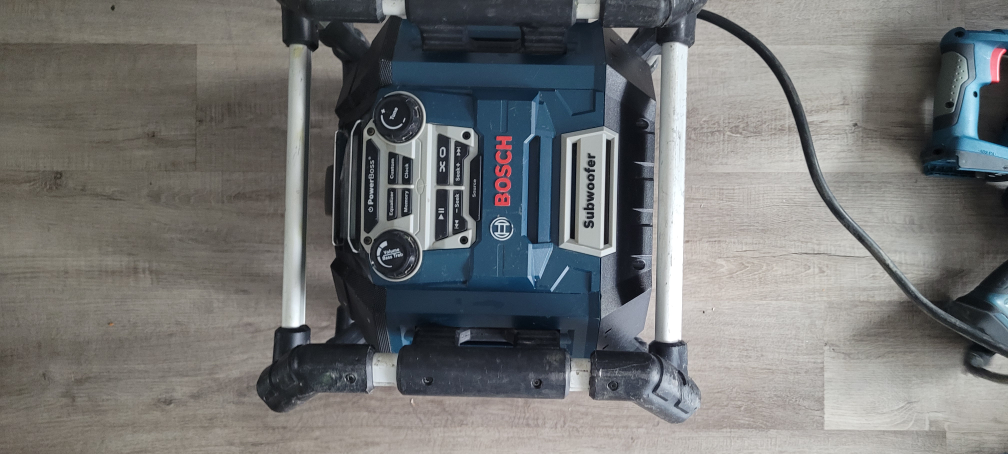 Bosch Power Box radio/charger/outlet thumbnail