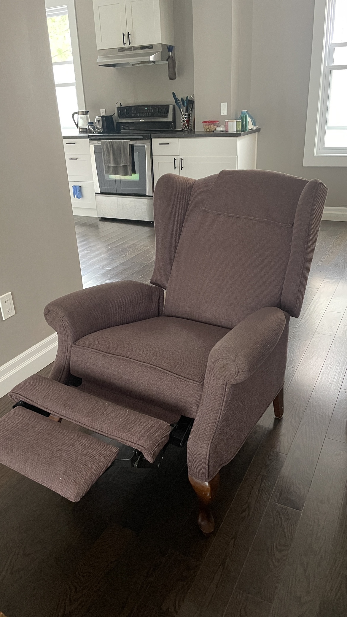 Recliner Chair - photo 2