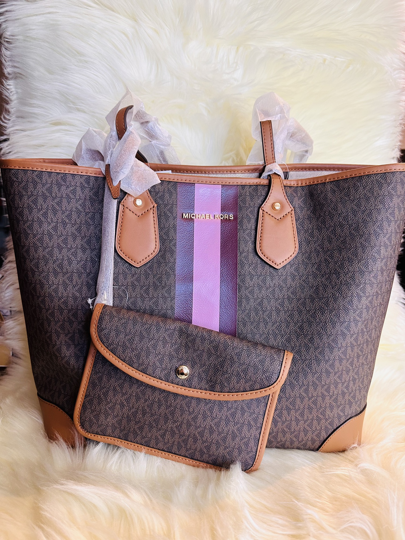 Michael Kors Signature Tote