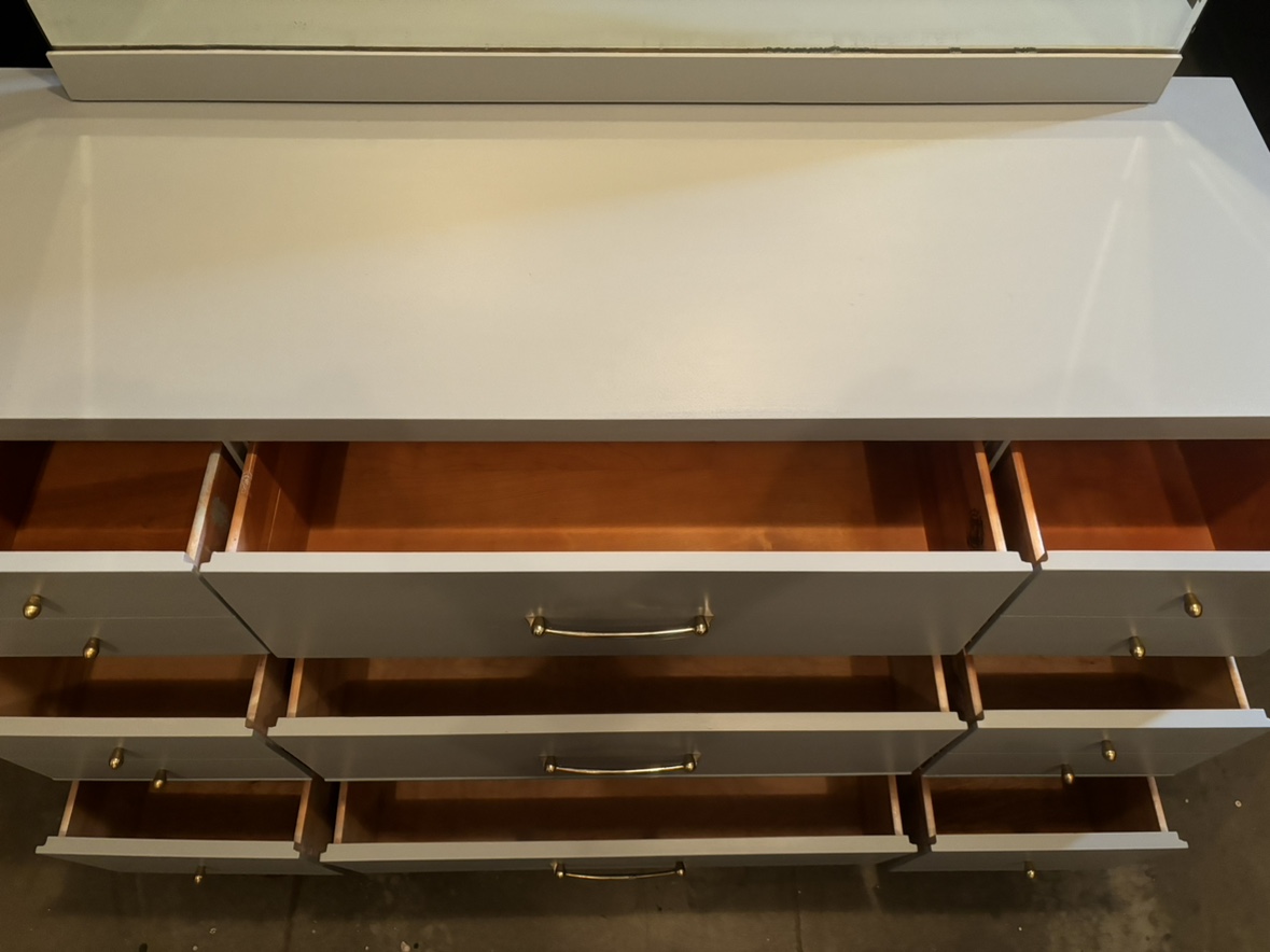 Vintage dresser - photo 4