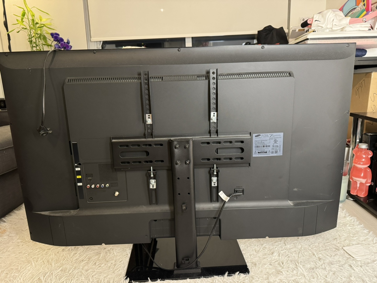 Samsung 48’ LED TV (not a smart tv) - photo 4