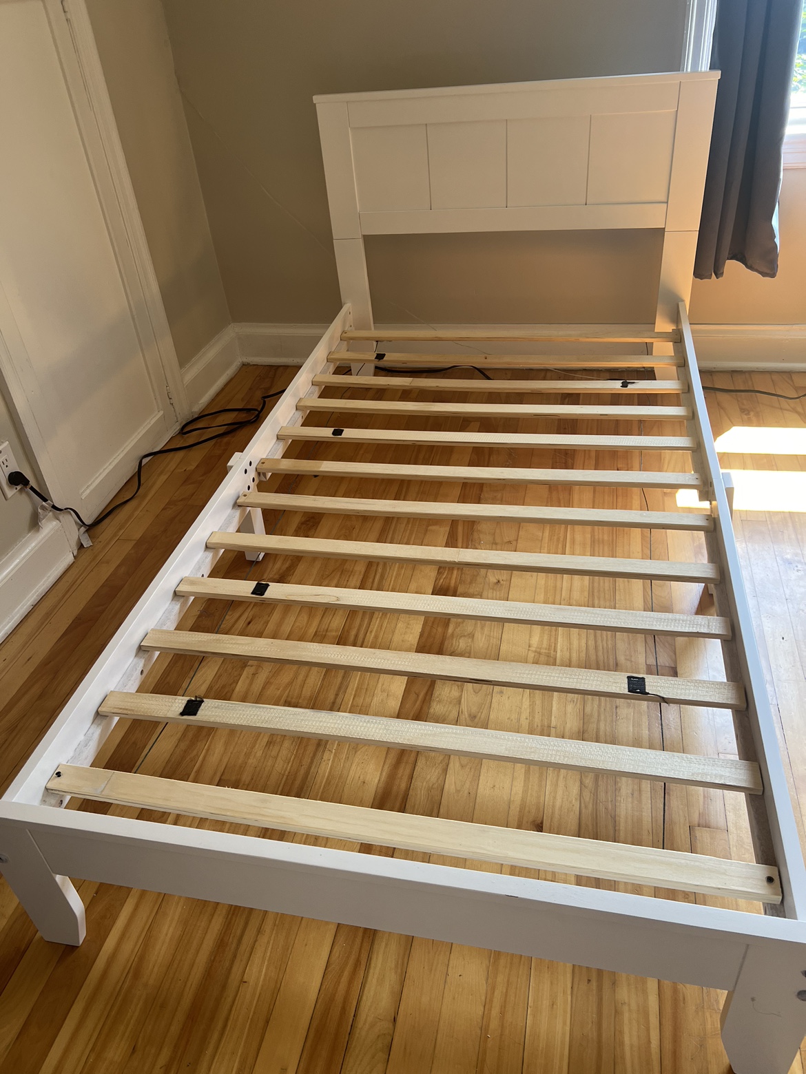 White twin Bed Frame