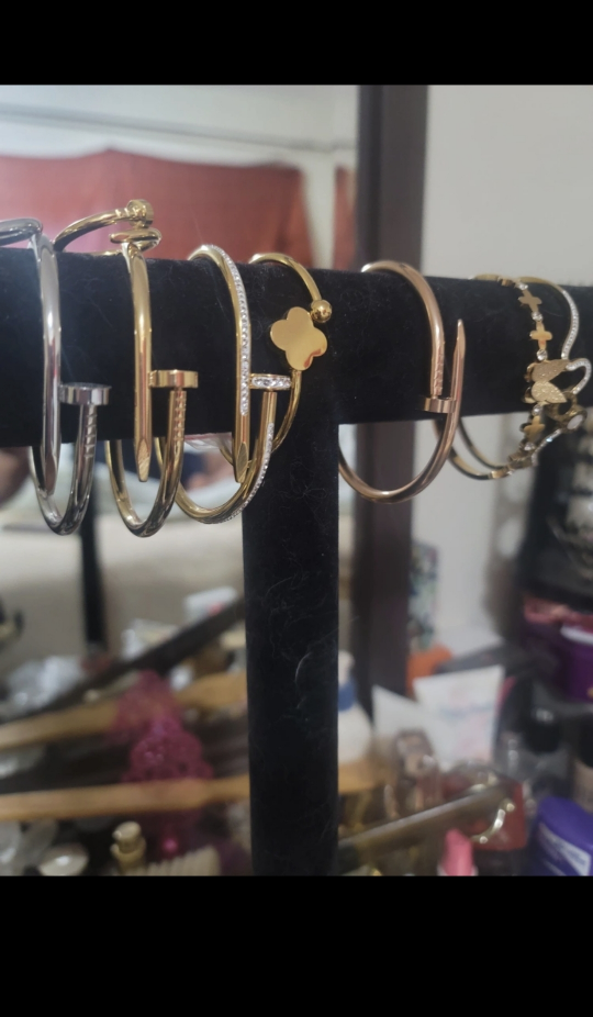 New bracelet range  start from $ 30 -  $ 50 . image indicator(4)