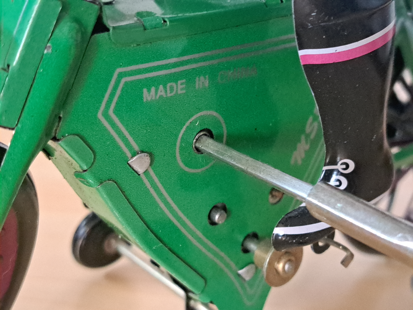 TIN TOYS MAN ON BICYCLE WORKS GREAT image indicator(4)