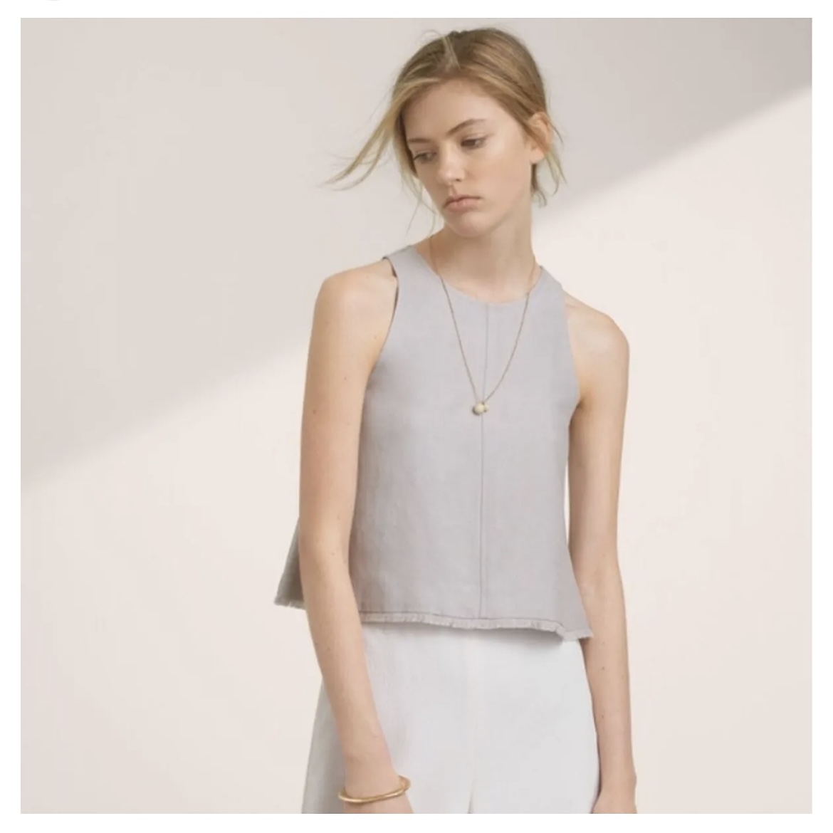 Aritzia Wilfred Octave Blouse Cropped Linen Blend Sleeveless - photo 5