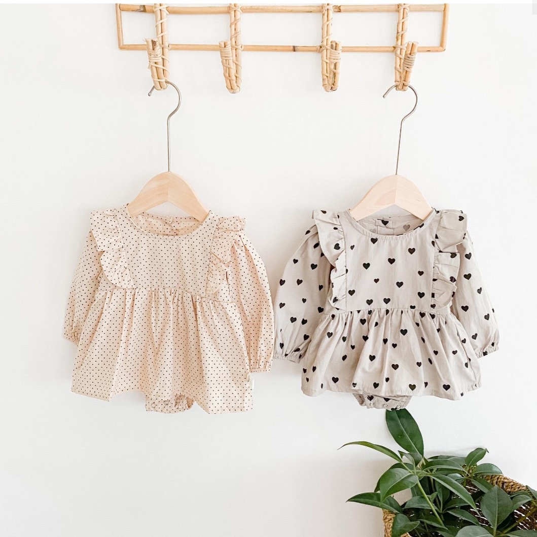 Baby girl skirt romper with bonnet