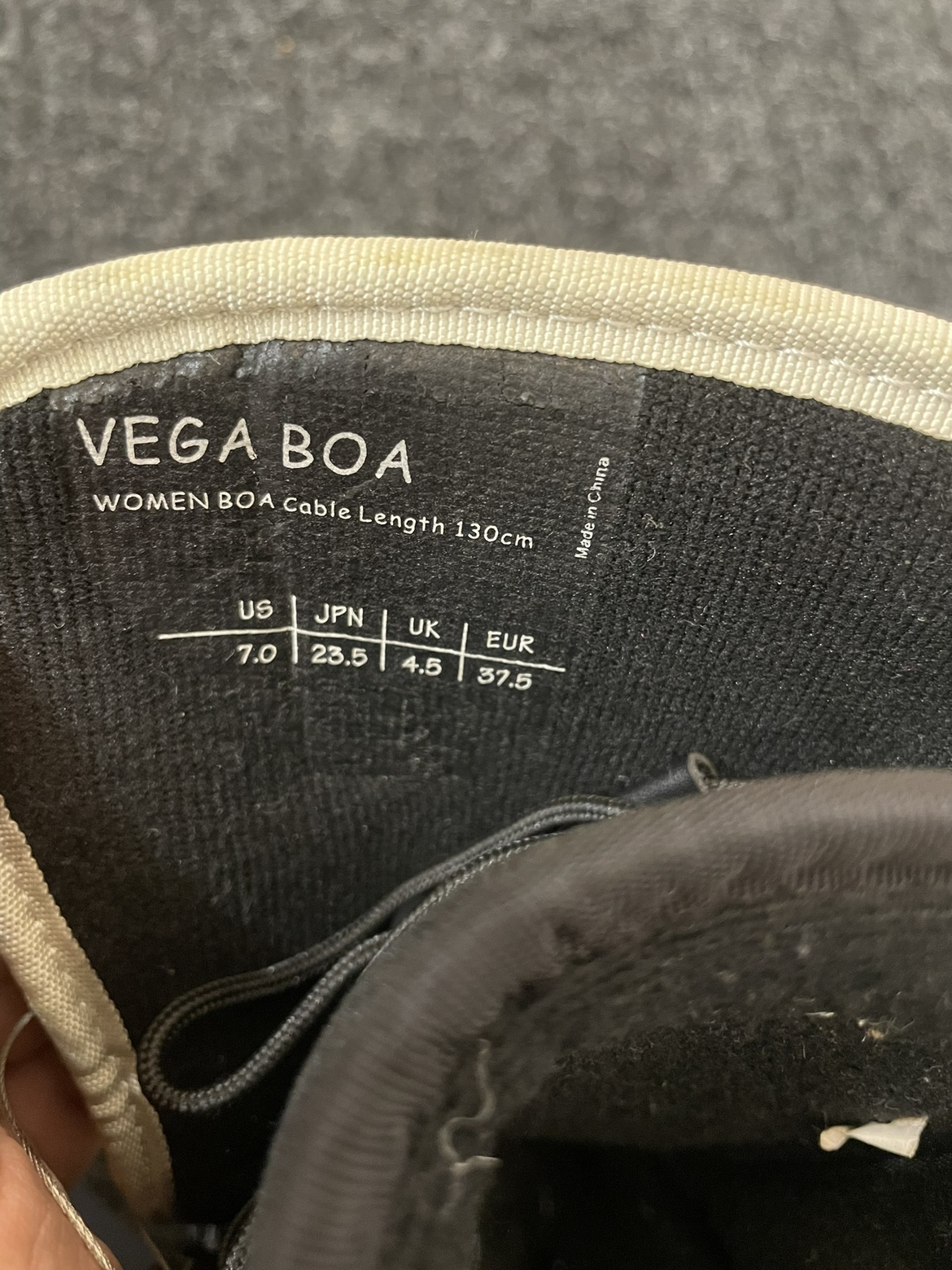 Women's Snowboard Package image indicator(5)