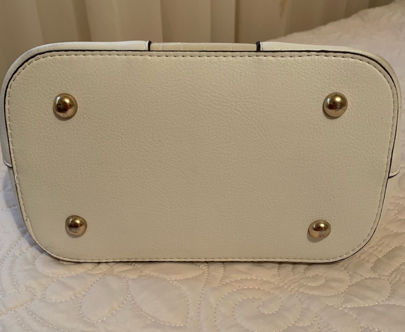 Off White Faux Leather Chain Bag - photo 5