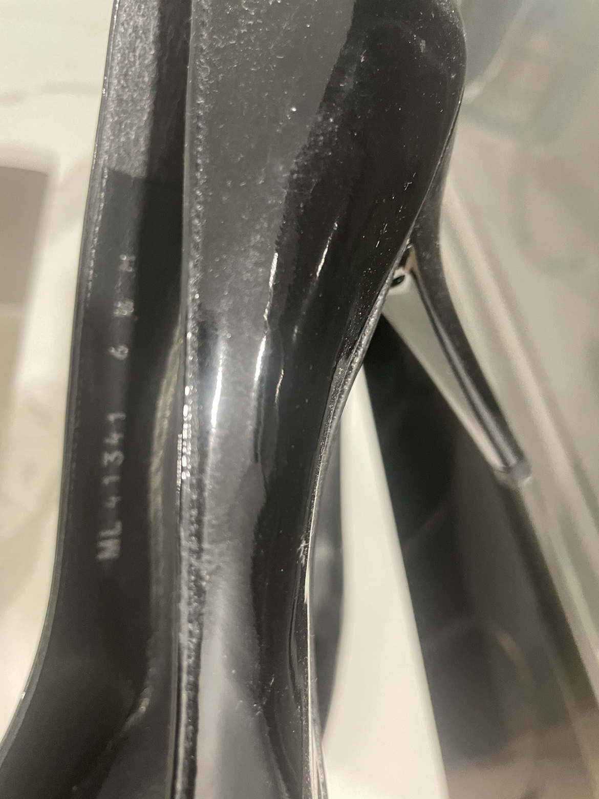 Stuart Weitzman image indicator(2)