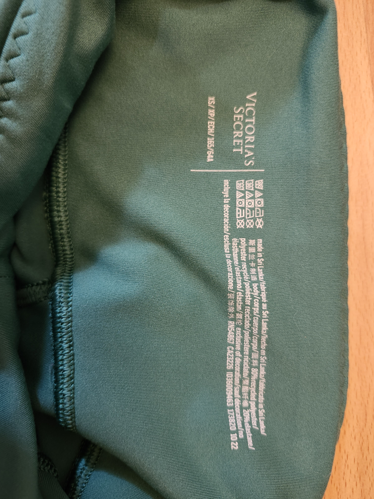 Victoria's Secret Green Flared Leggings image indicator(2)