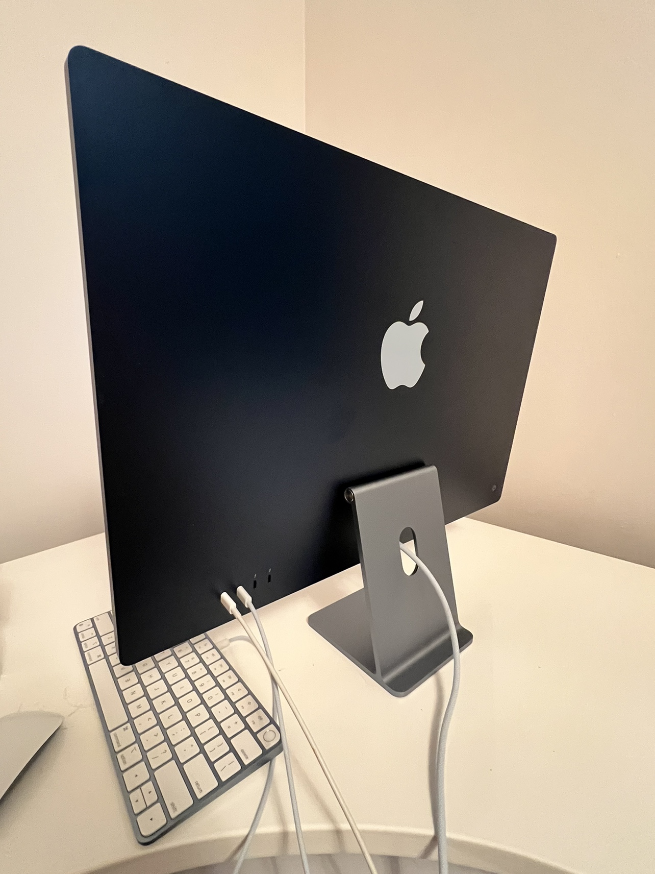 24” Apple iMac M1 chip 16GB 2TB (2021) image indicator(4)