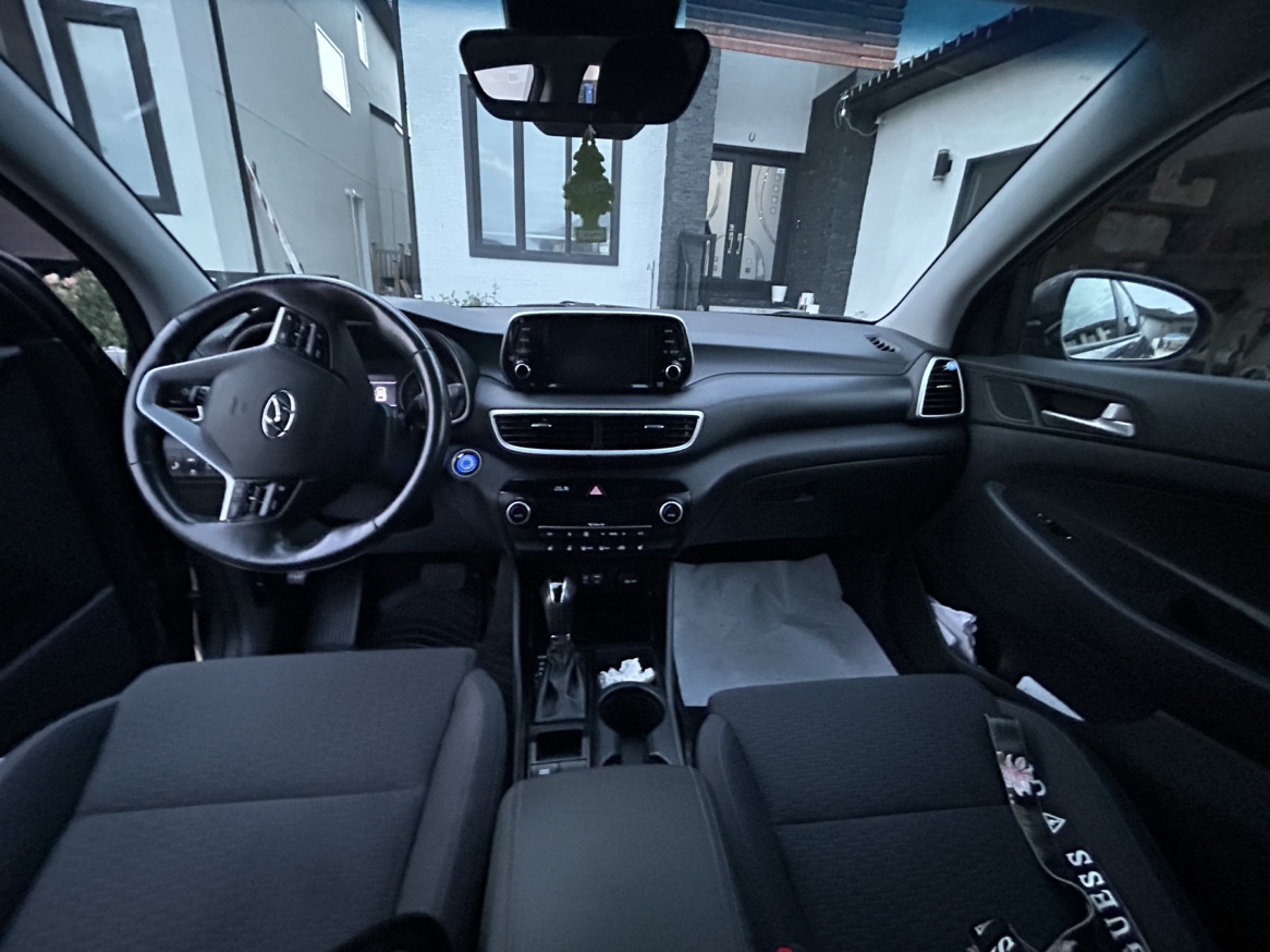 2021 Hyundai Tuscan AWD image indicator(5)