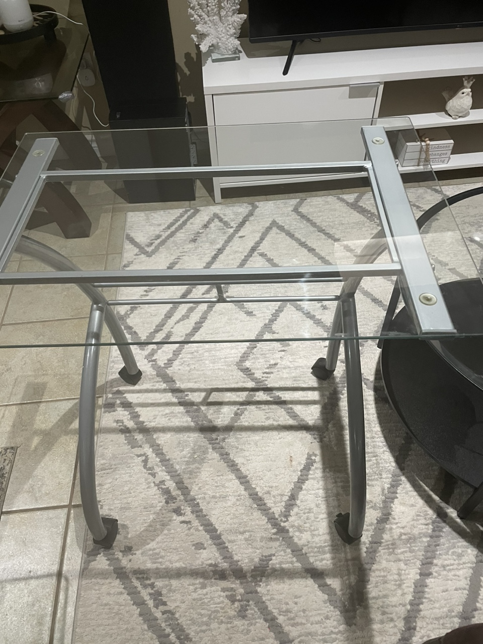 Small Computer Table (Free delivery) image indicator(6)