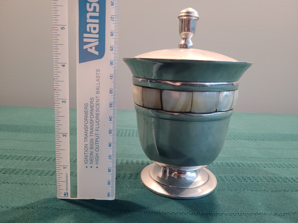 Silver and Mother of Pearl Lidded Jar - photo 5