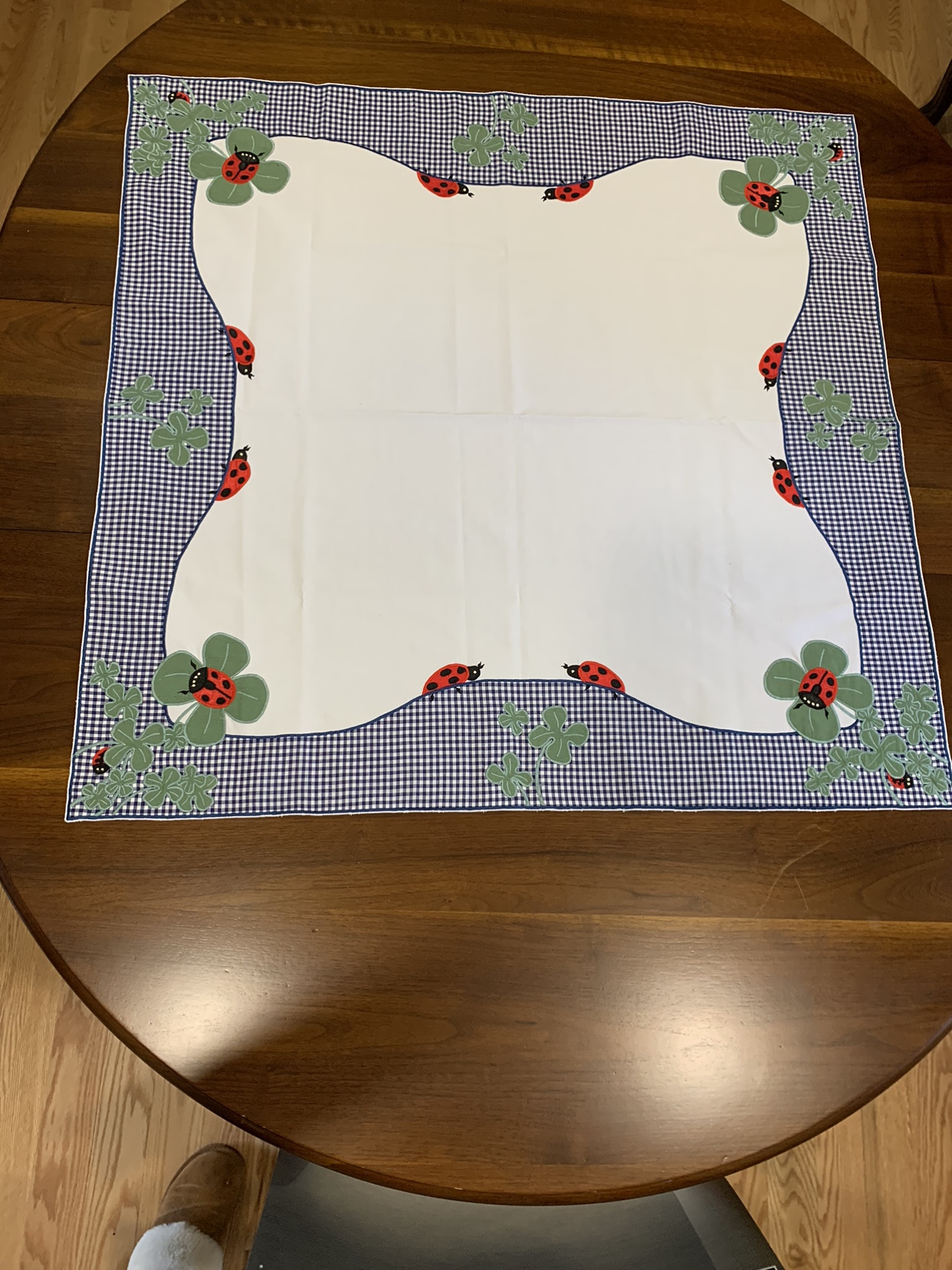 Appliquéd Ladybug Tablecloth with Shamrocks image indicator(3)