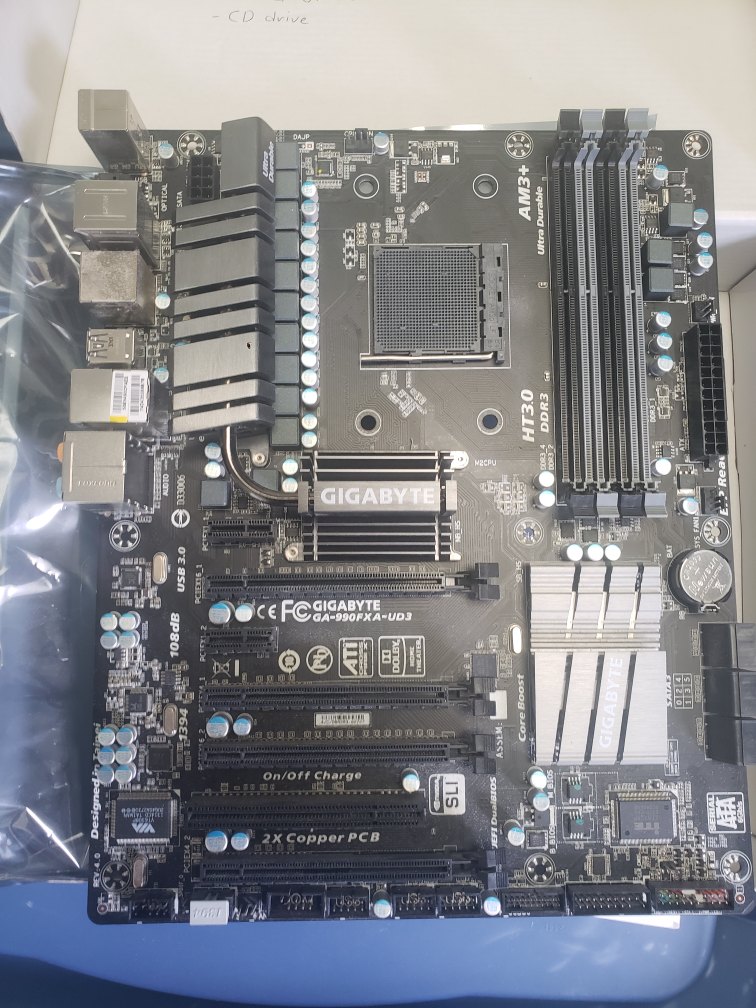 Gigabyte GA-990FXA-UD3 Motherboard #Freecycle thumbnail