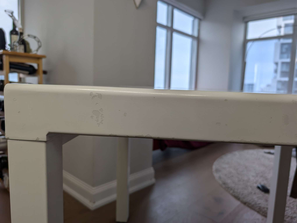 Extendable dining table (Structube) image indicator(6)