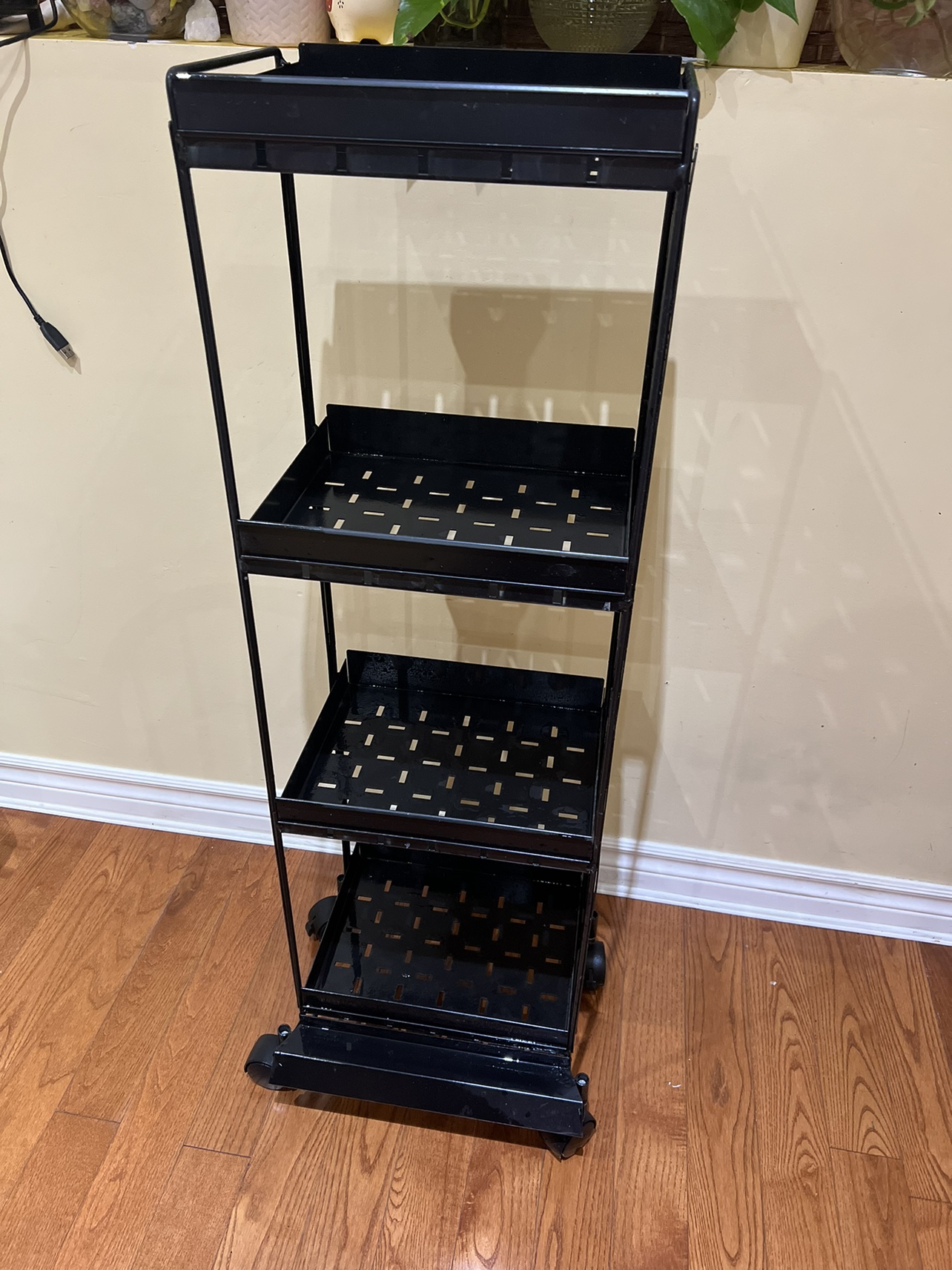 Black Metal Rolling Cart thumbnail